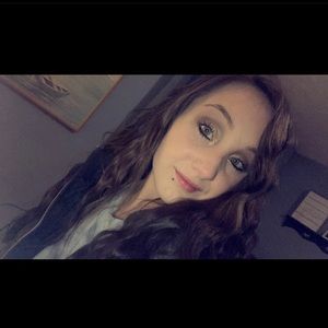 Meet your Posher, Skylar